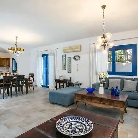 Villa Kaya *